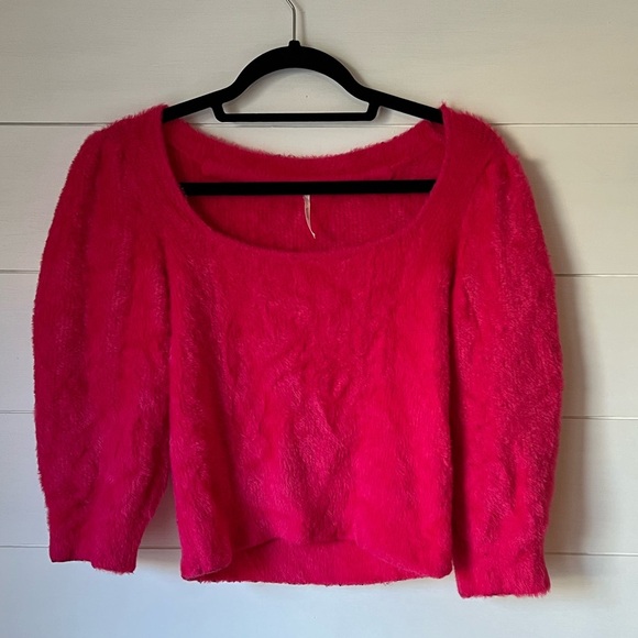 Free People Moonbeam Pullover Sweater in Raspberry Pop - Picture 4 of 8